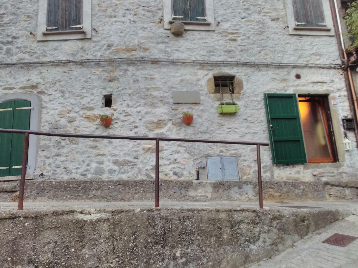 דירות ריקו דל גולפו די ספאציה Casa Quaratica מראה חיצוני תמונה