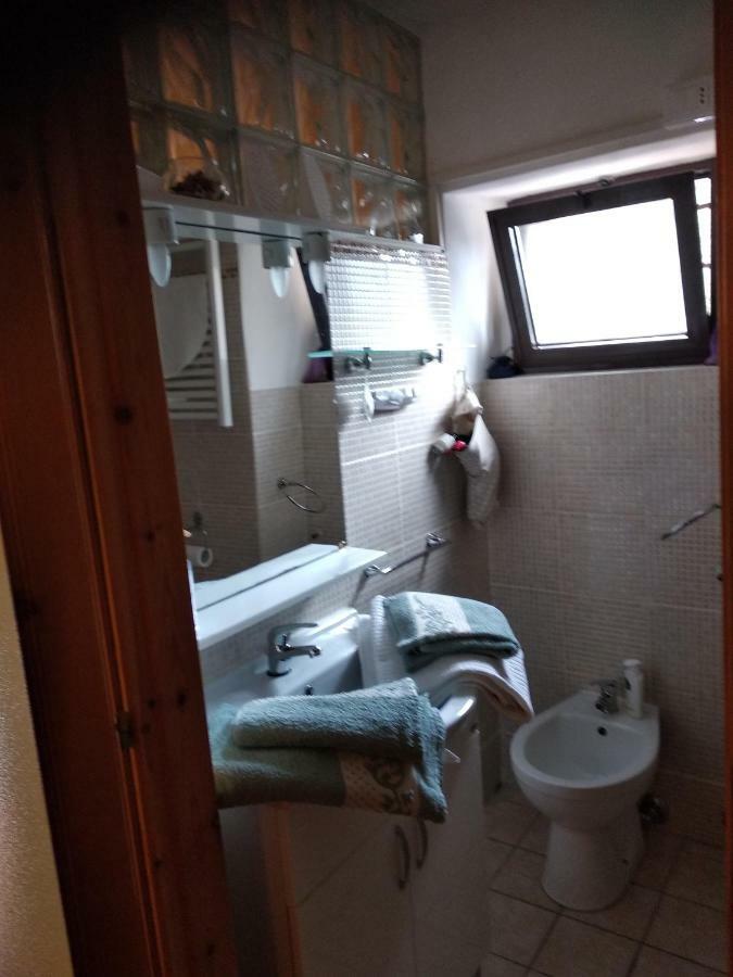 דירות ריקו דל גולפו די ספאציה Casa Quaratica מראה חיצוני תמונה