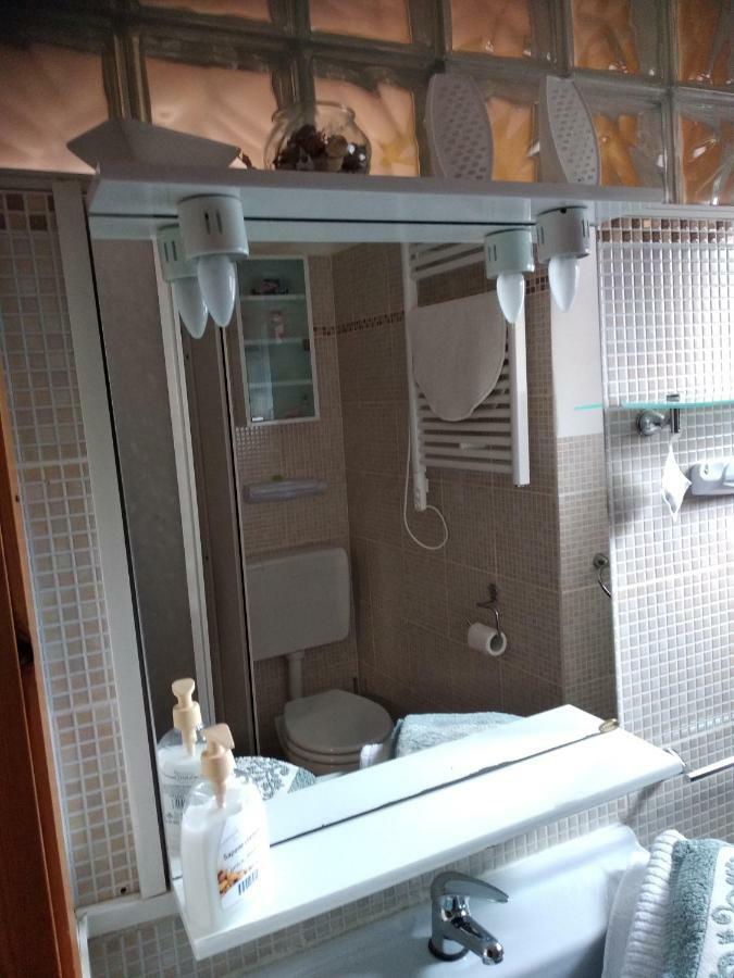 דירות ריקו דל גולפו די ספאציה Casa Quaratica מראה חיצוני תמונה