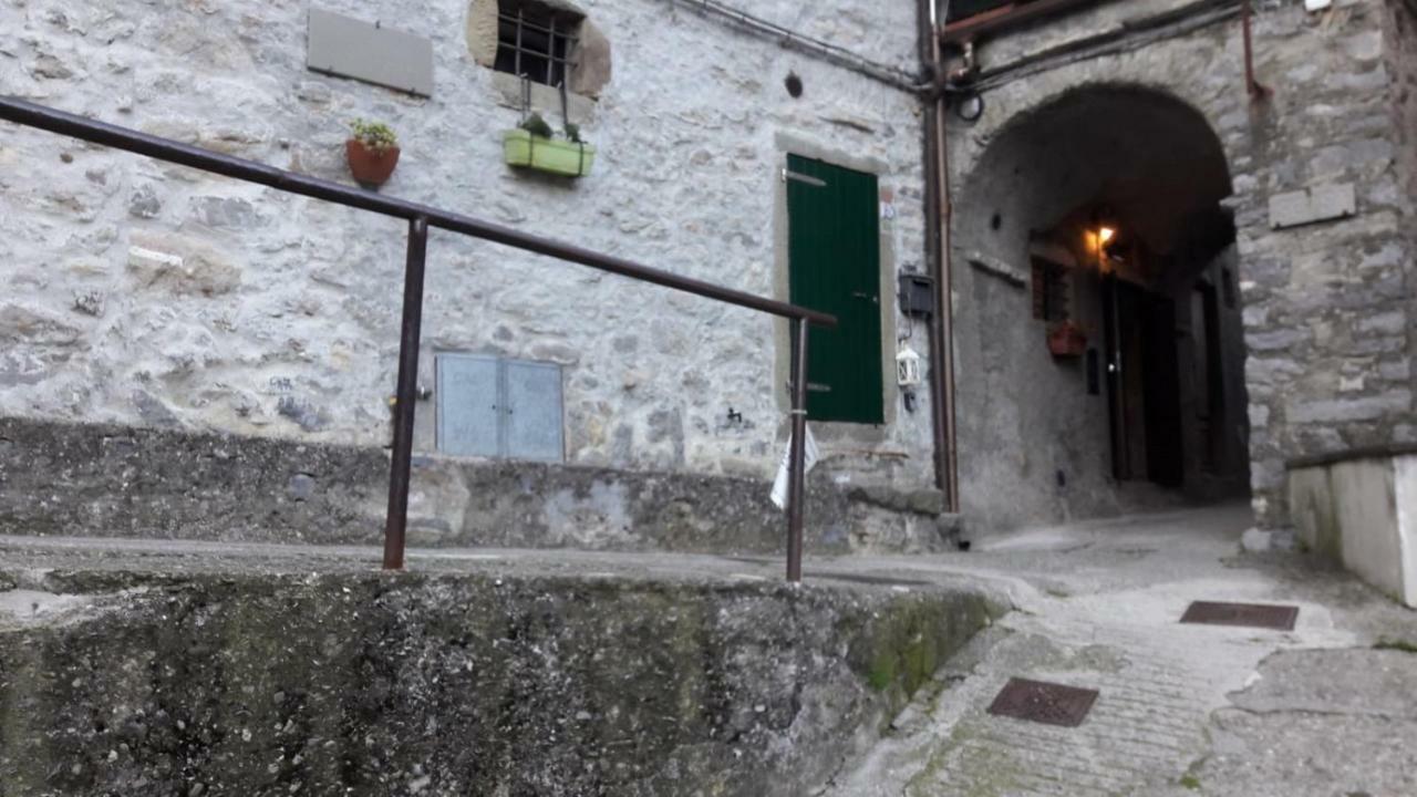 דירות ריקו דל גולפו די ספאציה Casa Quaratica מראה חיצוני תמונה